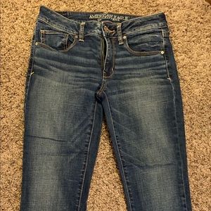 American Eagle super stretch skinny  size 6 short